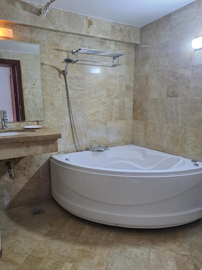 The Pilgrim Boutique Hotel Hanoi Bagian luar foto